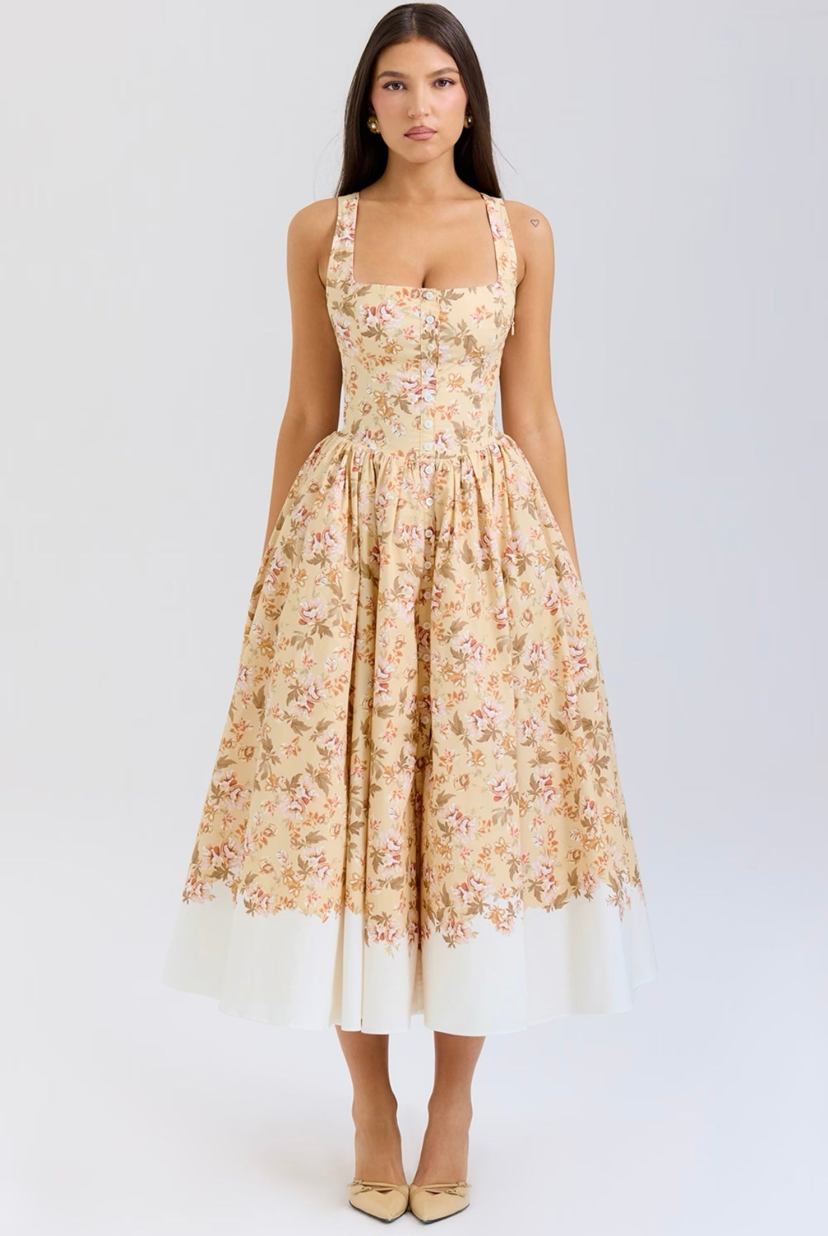House of CB Alba in Honeyflower Print Gathered Cotton Midi Dress